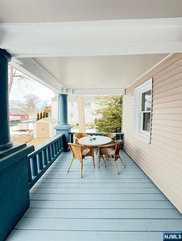 80 Roosevelt Avenue, Bergenfield, NJ 07621