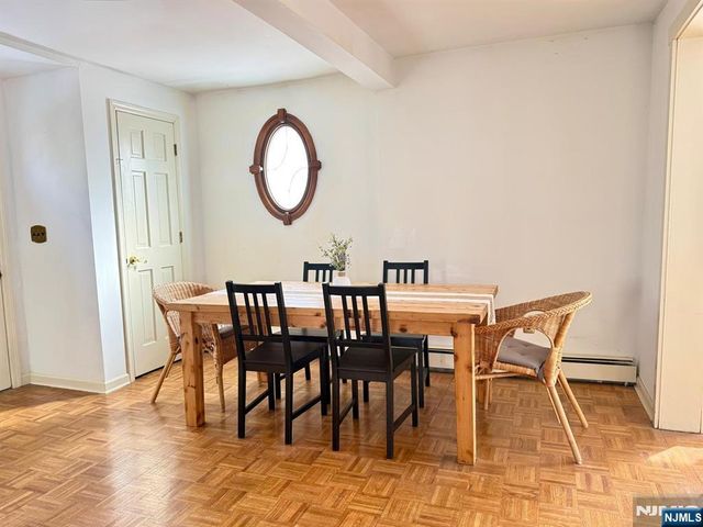 80 Roosevelt Avenue, Bergenfield, NJ 07621