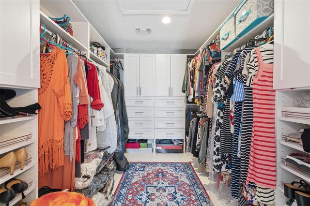 1997 HAWAII AVENUE NE, St Petersburg, FL 33703