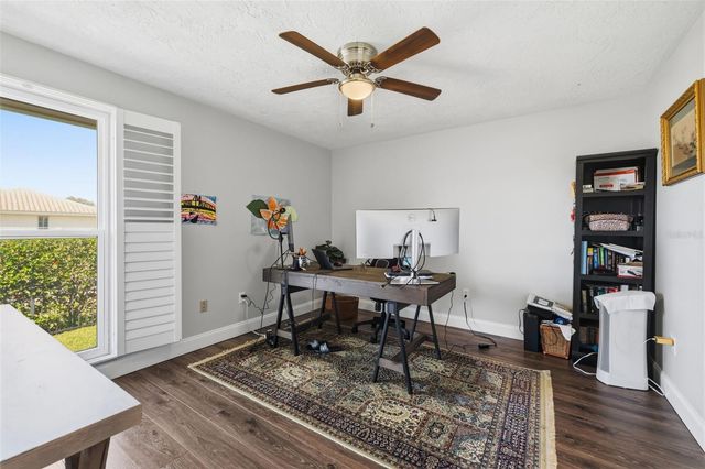 1997 HAWAII AVENUE NE, St Petersburg, FL 33703