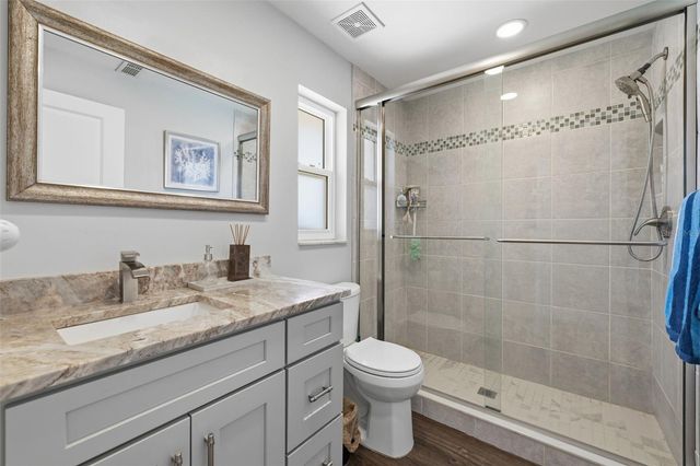 1997 HAWAII AVENUE NE, St Petersburg, FL 33703