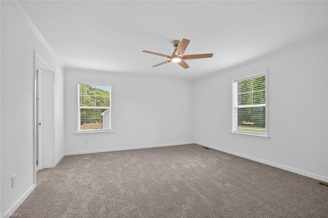 2979 Durant Drive, Winston-salem, NC 27107