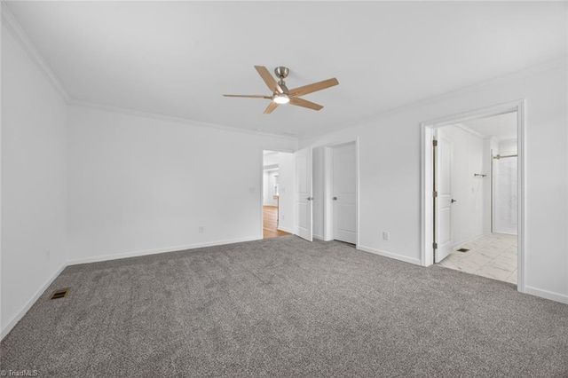 2979 Durant Drive, Winston-salem, NC 27107