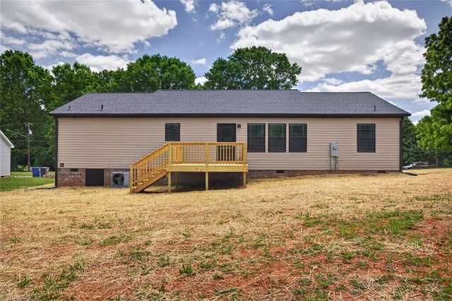 2979 Durant Drive, Winston-salem, NC 27107