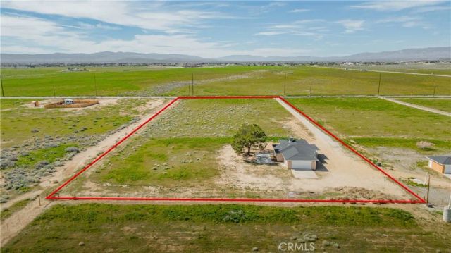 49020 70th West, Lancaster, CA 93536
