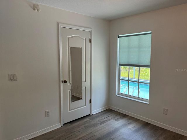 9411 WILLOW COVE COURT, Tampa, FL 33647