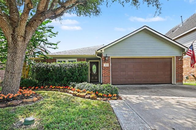 213 Rippling Creek Lane, Alvin, TX 77511