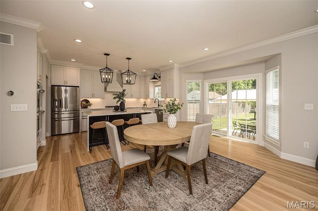 438 Lee Avenue, Kirkwood, MO 63122