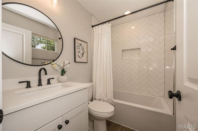438 Lee Avenue, Kirkwood, MO 63122