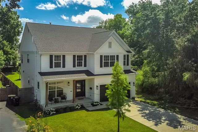 438 Lee Avenue, Kirkwood, MO 63122