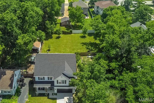 438 Lee Avenue, Kirkwood, MO 63122
