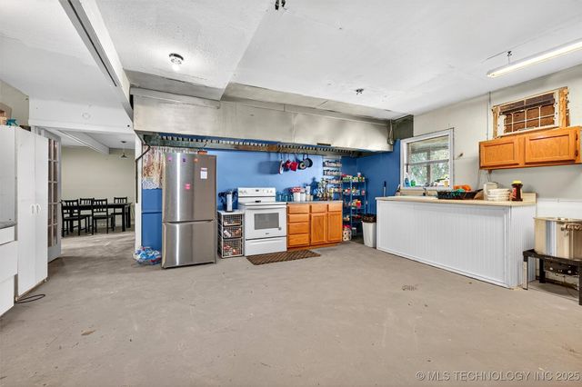 119 Willafa Woods Road, Durant, OK 74731