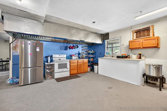 119 Willafa Woods Road, Durant, OK 74731