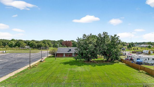 119 Willafa Woods Road, Durant, OK 74731