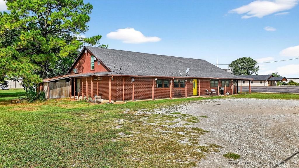 119 Willafa Woods Road, Durant, OK 74731