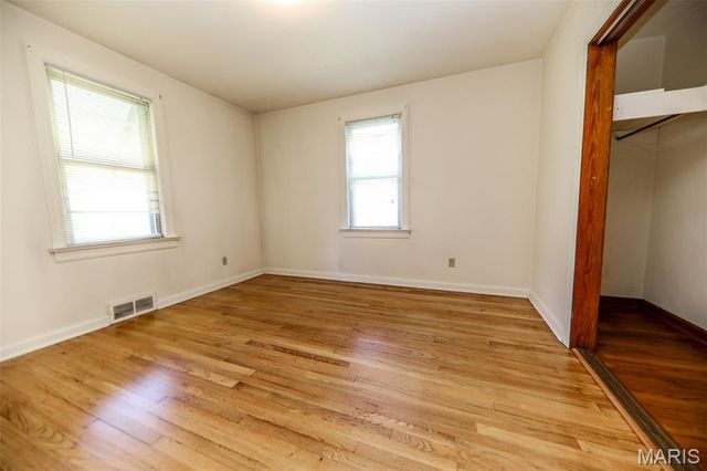 1819 N 16th Street, Swansea, IL 62226