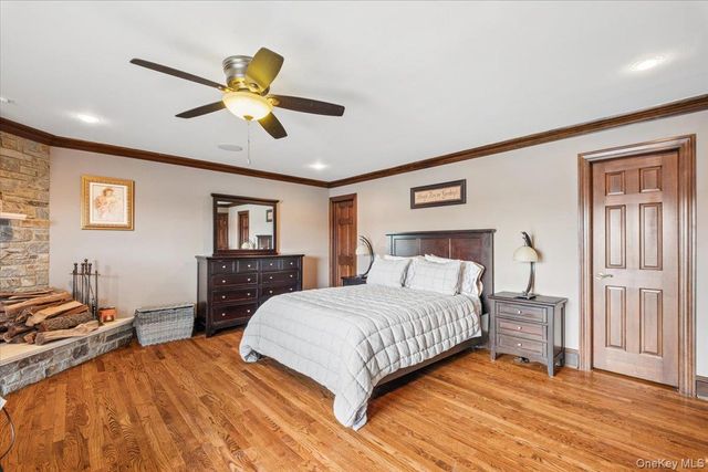 155 W Lakeshore Drive, Carmel, NY 10512