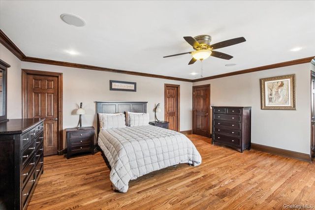 155 W Lakeshore Drive, Carmel, NY 10512