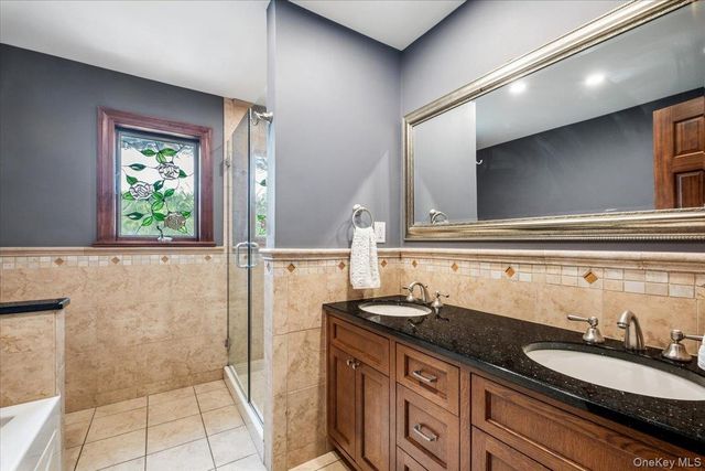 155 W Lakeshore Drive, Carmel, NY 10512
