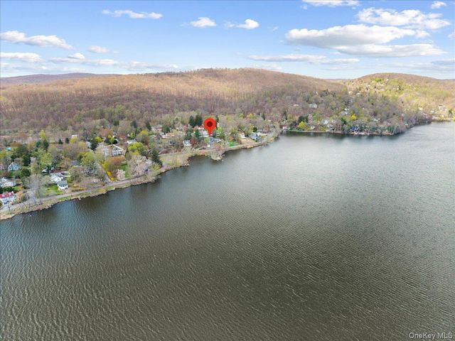 155 W Lakeshore Drive, Carmel, NY 10512