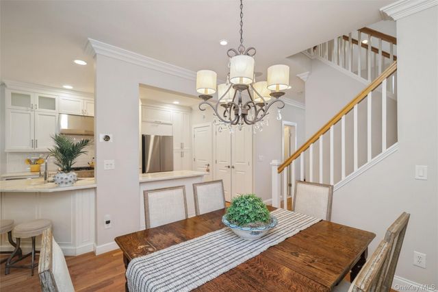 34 Cranberry Circle, Medford, NY 11763