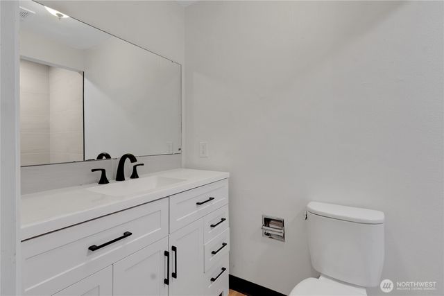7109 106th Street E, Puyallup, WA 98373