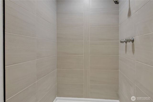7109 106th Street E, Puyallup, WA 98373