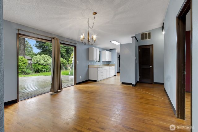 7109 106th Street E, Puyallup, WA 98373