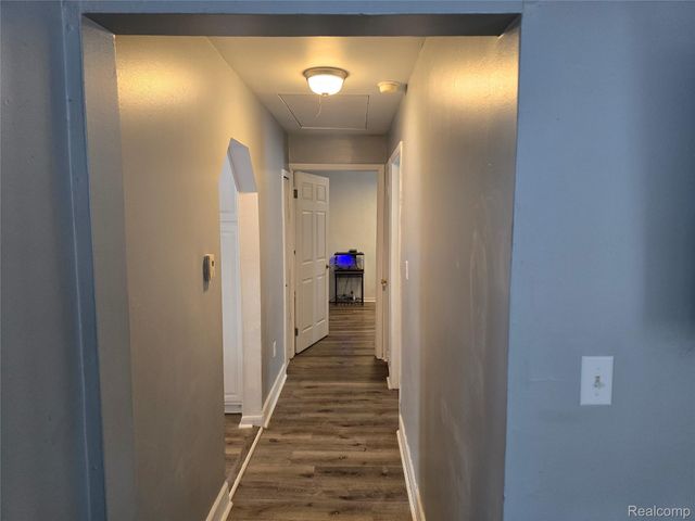 2719 Deland Road, Waterford Charter Township, MI 48329