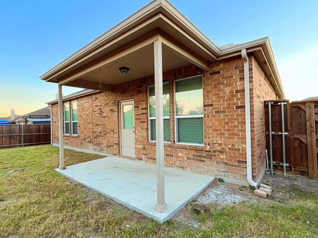 2232 Heaton Street, Forney, TX 75126