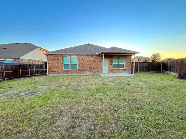 2232 Heaton Street, Forney, TX 75126