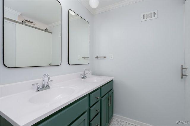 5324 Northwood Lake W, Northport, AL 35473