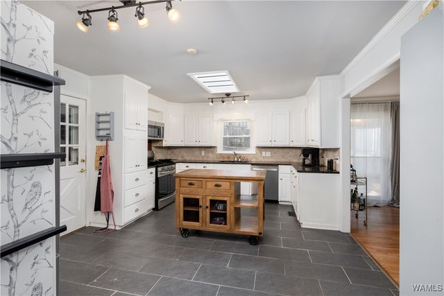 5324 Northwood Lake W, Northport, AL 35473