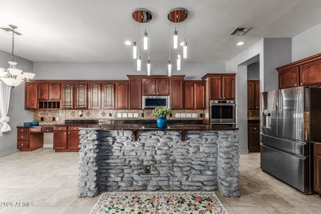 1308 E FLAMINGO Court, Gilbert, AZ 85297