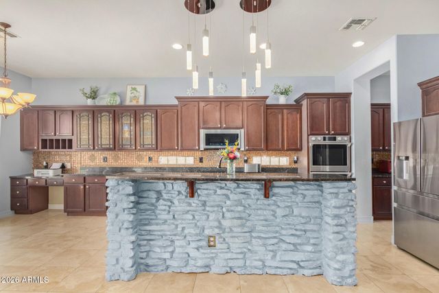 1308 E FLAMINGO Court, Gilbert, AZ 85297