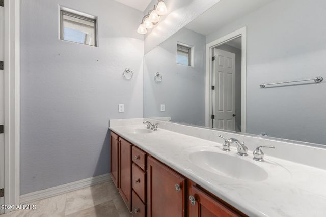 1308 E FLAMINGO Court, Gilbert, AZ 85297