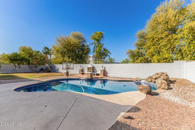 1308 E FLAMINGO Court, Gilbert, AZ 85297