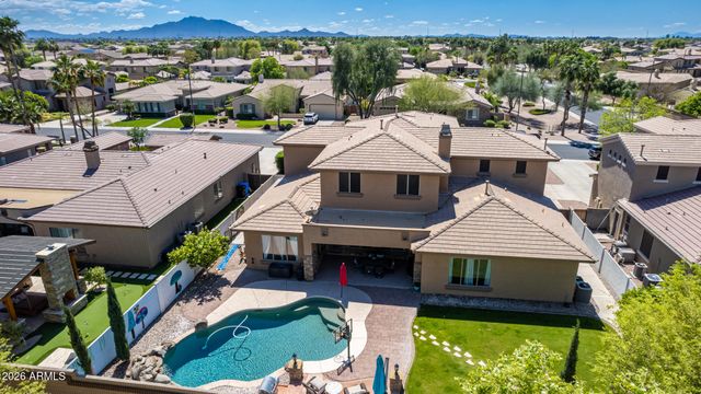 1308 E FLAMINGO Court, Gilbert, AZ 85297