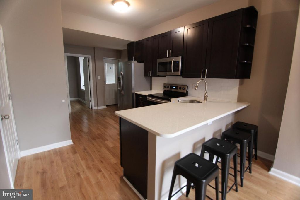 1522 PAGE ST, PHILADELPHIA, PA 19121 — photo 2