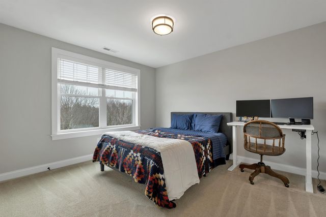 38 Green Road, Newmarket, NH 03857