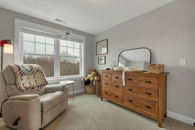 38 Green Road, Newmarket, NH 03857