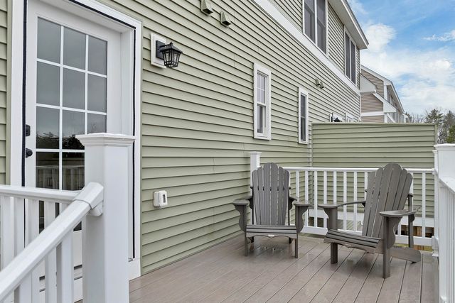 38 Green Road, Newmarket, NH 03857