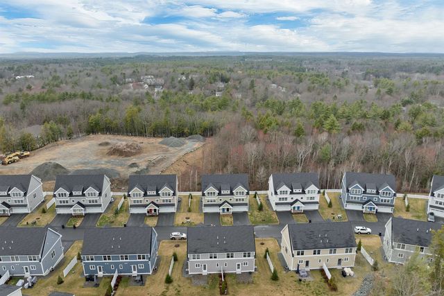 38 Green Road, Newmarket, NH 03857