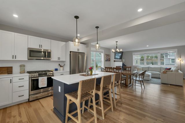 38 Green Road, Newmarket, NH 03857