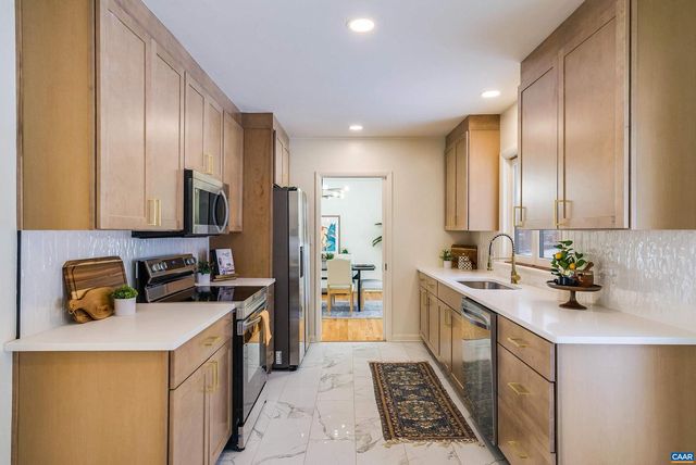 475 MYERS AVE, Harrisonburg, VA 22801