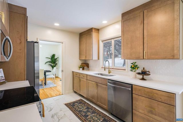 475 MYERS AVE, Harrisonburg, VA 22801