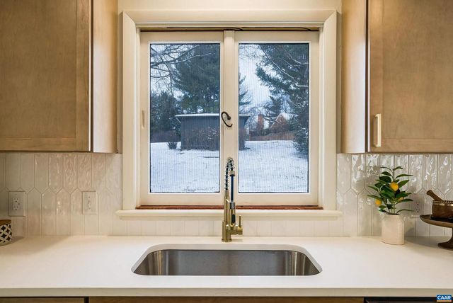 475 MYERS AVE, Harrisonburg, VA 22801