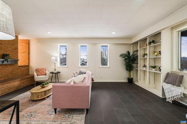 475 MYERS AVE, Harrisonburg, VA 22801