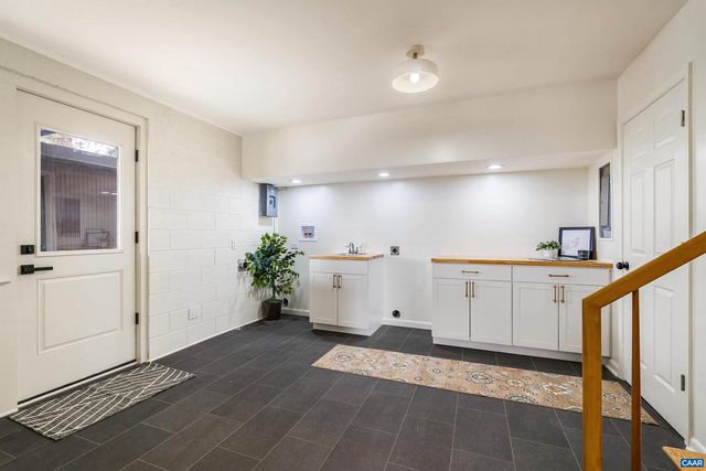 475 MYERS AVE, Harrisonburg, VA 22801