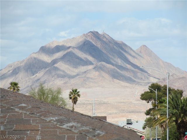 537 Longtree Avenue, Henderson, NV 89011